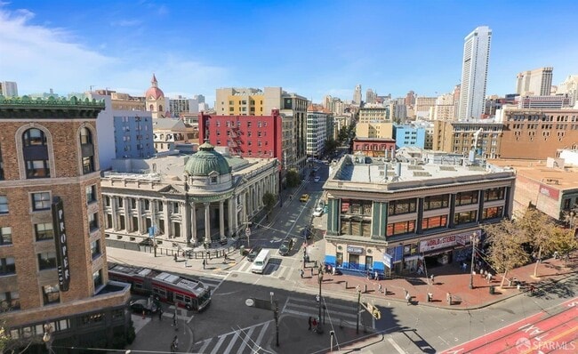 Building Photo - 1075 Market St