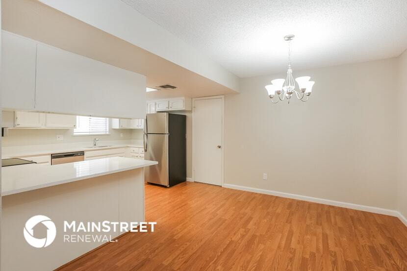 Building Photo - 2807 N 45th Dr