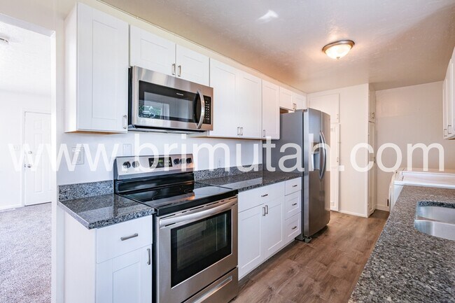 Building Photo - 5856 S 157 W