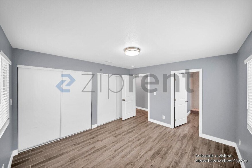Building Photo - 9320 Ives St