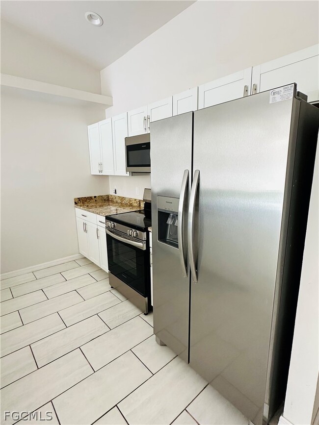 Building Photo - 3020 Skyline Blvd