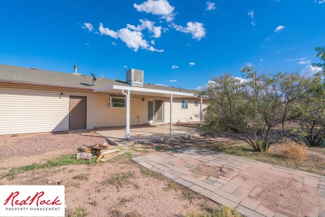 Building Photo - Bright & Spacious 3-Bedroom Home in Washin...
