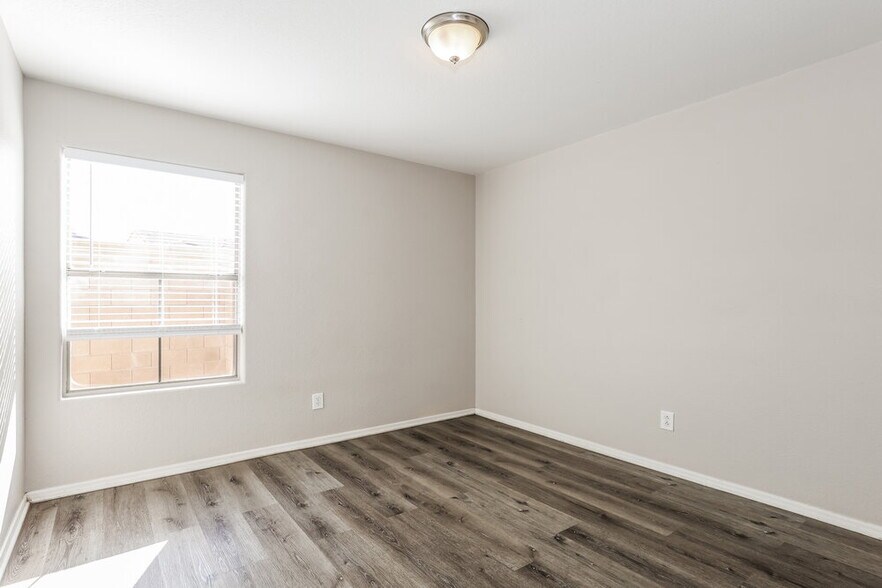 Building Photo - 1901 N 129th Ave