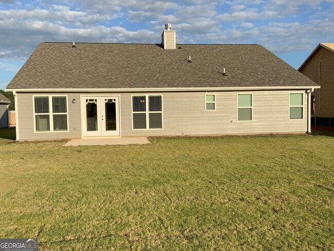 Building Photo - 117 Lake Meadows Dr