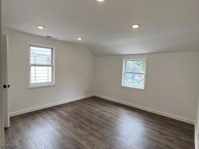 Building Photo - 73 MacArthur Ave