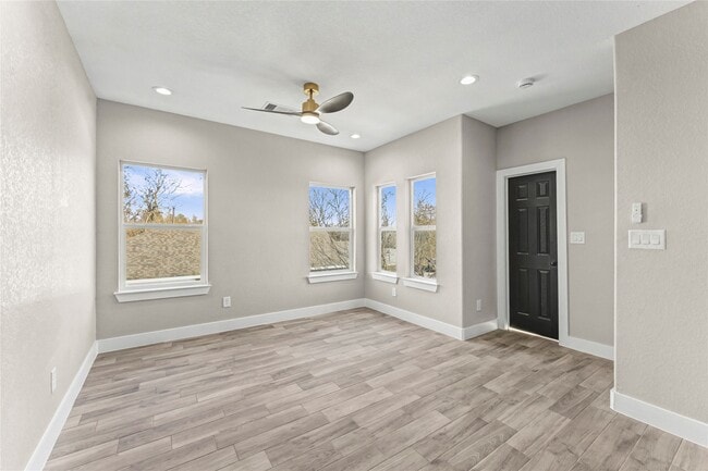 Building Photo - 8221 Flaxman St