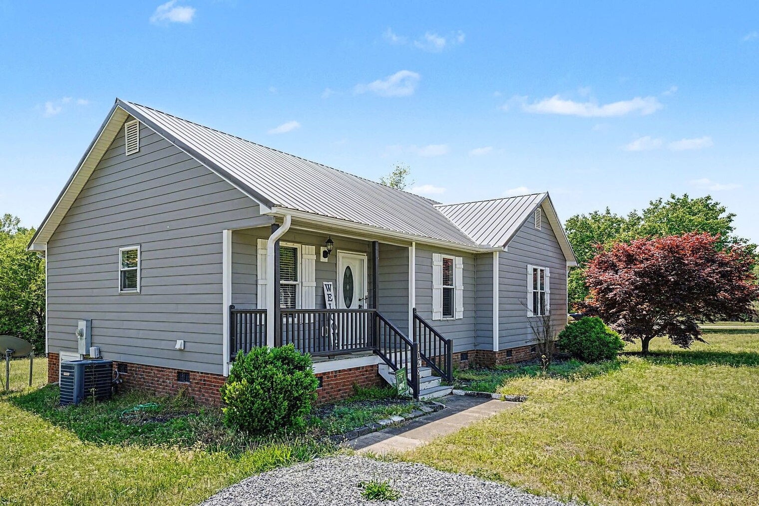 Building Photo - 1028 Forest Glen Dr