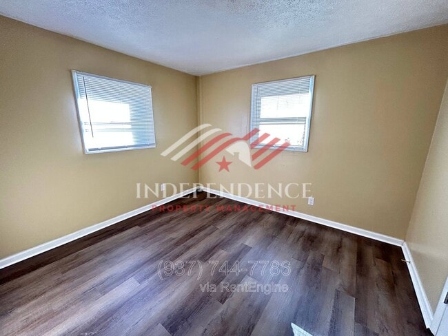 Building Photo - 4381 Marlowe St