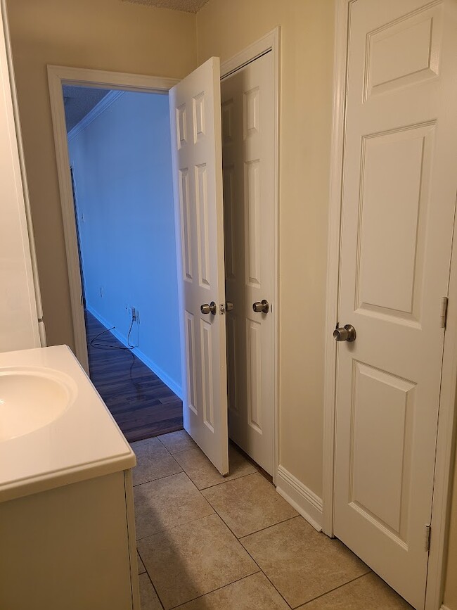 Master Bath with linen closet - 12435 Coursey Blvd