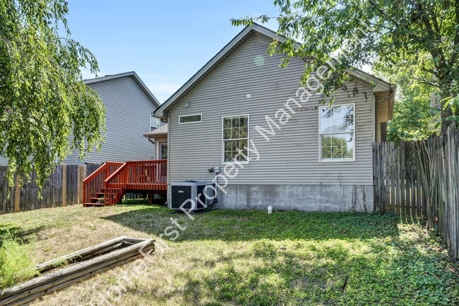 Building Photo - 137 Angel Falls Dr