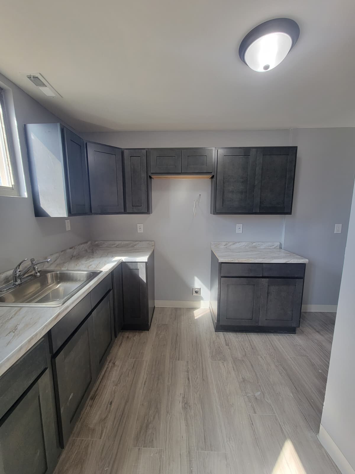 Building Photo - 1816-1816 N James H McGee Blvd