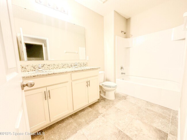 Building Photo - 4100 Harvest Cir