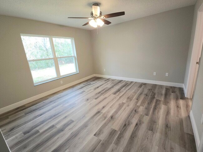 Building Photo - 8256 N Galena Ave