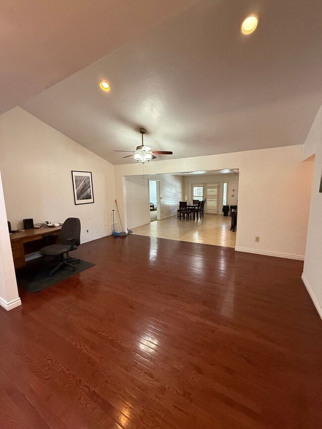 Building Photo - 3800 Casey Ct