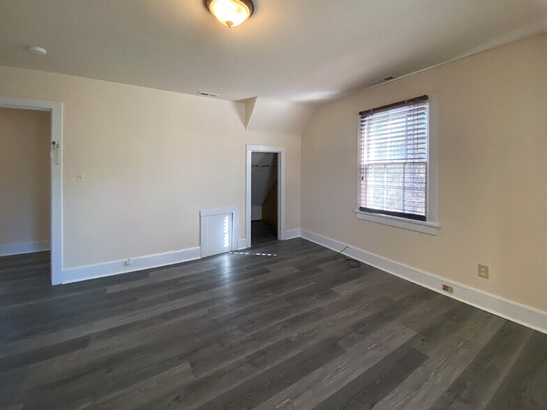 Building Photo - 715 Lafayette St