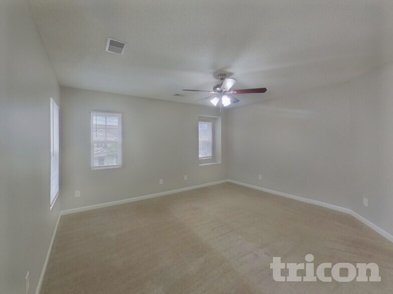 Building Photo - 812 Spears Dr