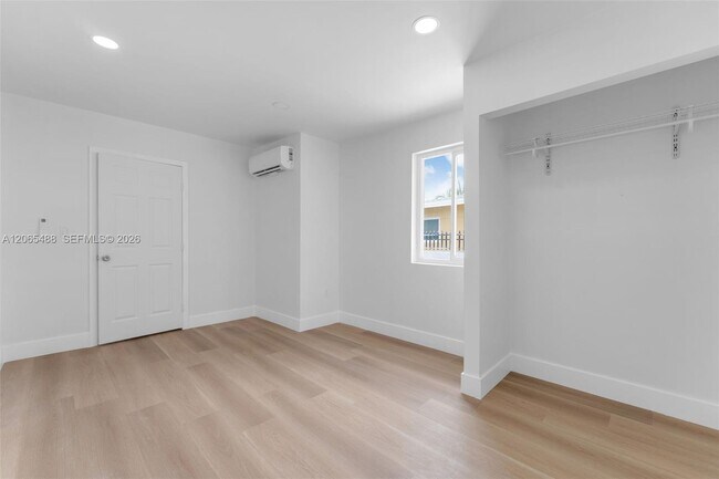 Building Photo - 17915 NW 43rd Ct