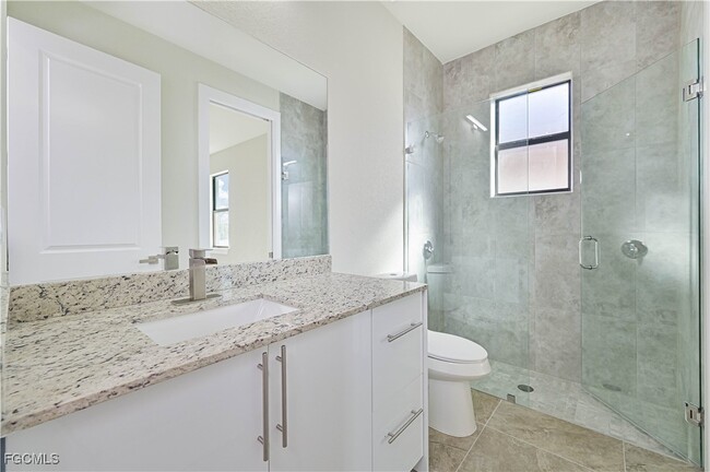 Building Photo - 1638 NW 36th Pl