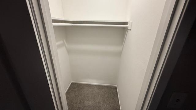 Building Photo - 461 W Shaw Ave