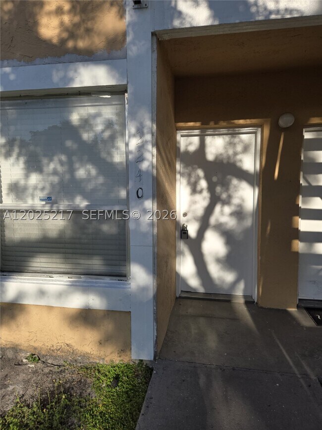 Building Photo - 2240 SW 81st Ave
