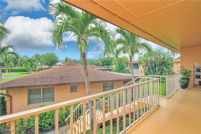Primary Photo - 729 Palm View Dr