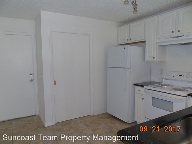 Building Photo - 2 br, 2 bath House - 11255-A Pendleton Ave