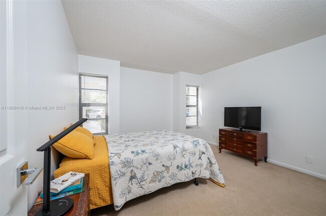 Building Photo - 3133 Coral Hills Dr