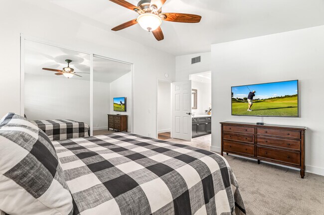 Building Photo - 82 Conejo Cir