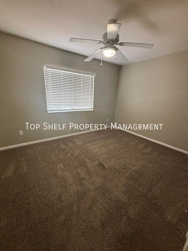 Building Photo - 101 NW 8th St