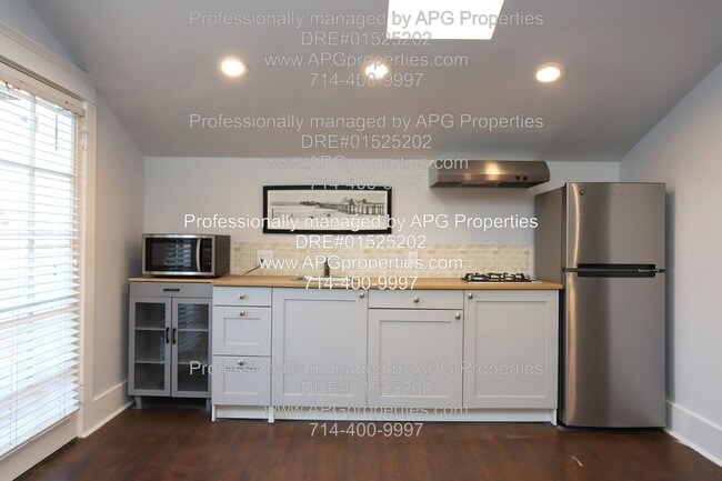 Building Photo - 163 N A St