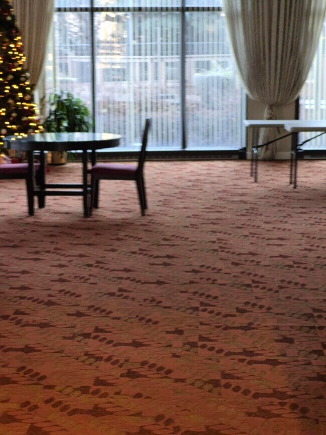 Building Photo - 5000 Civic Center Dr