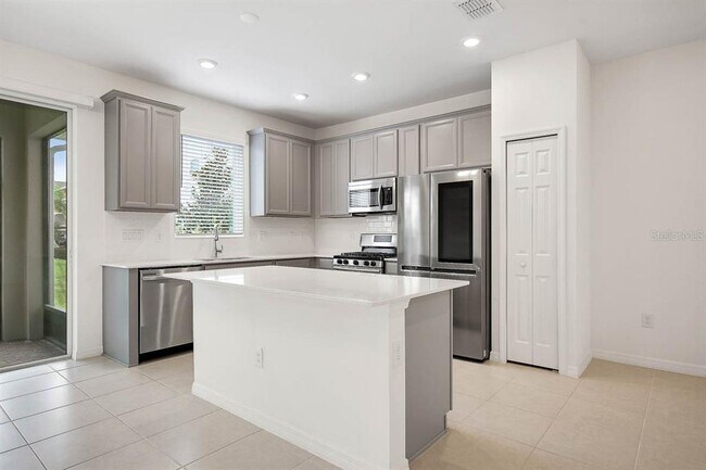 Building Photo - 5751 Spotted Harrier Wy