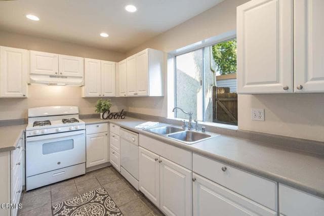 Building Photo - 784 Seawind Way