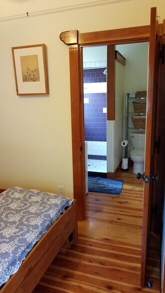 Building Photo - 3733 N Michigan Ave