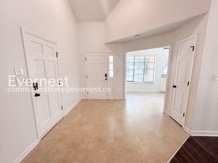 Building Photo - 3615 Winterberry Ln