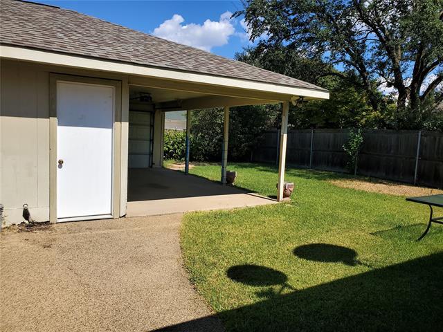 Building Photo - 4005 San Mateo Dr