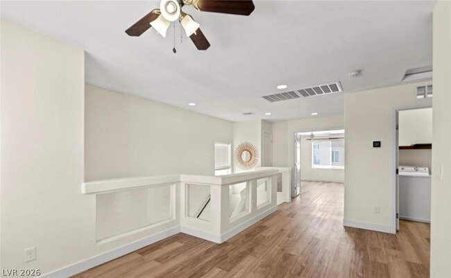 Building Photo - 5945 Lambert Bridge Ave