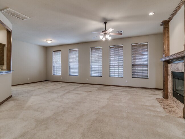 Building Photo - Fenwick Garden Village + Gated Community i...