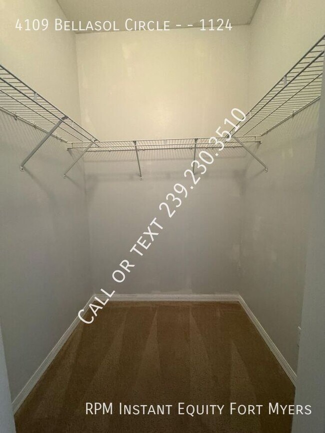 Building Photo - 4109 Bellasol Cir