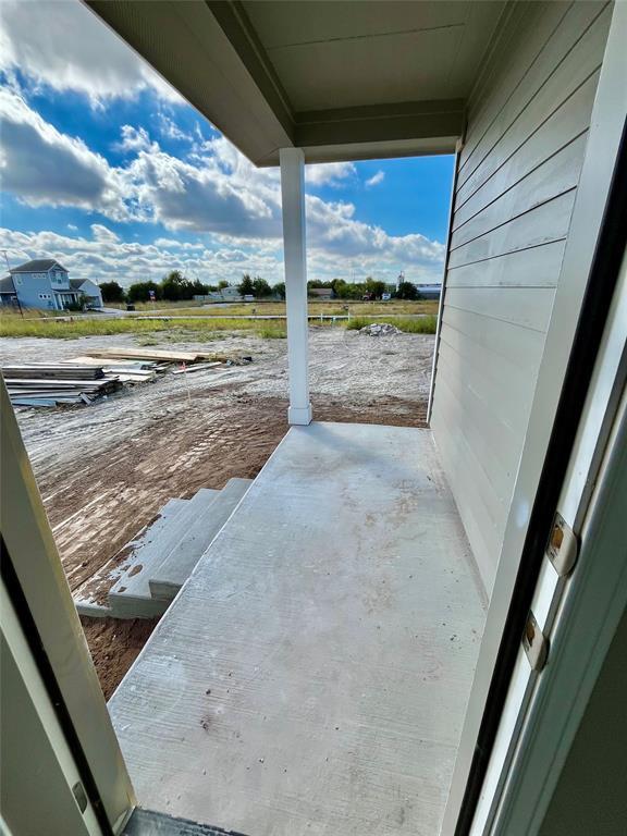 Building Photo - 5327 Bruno St