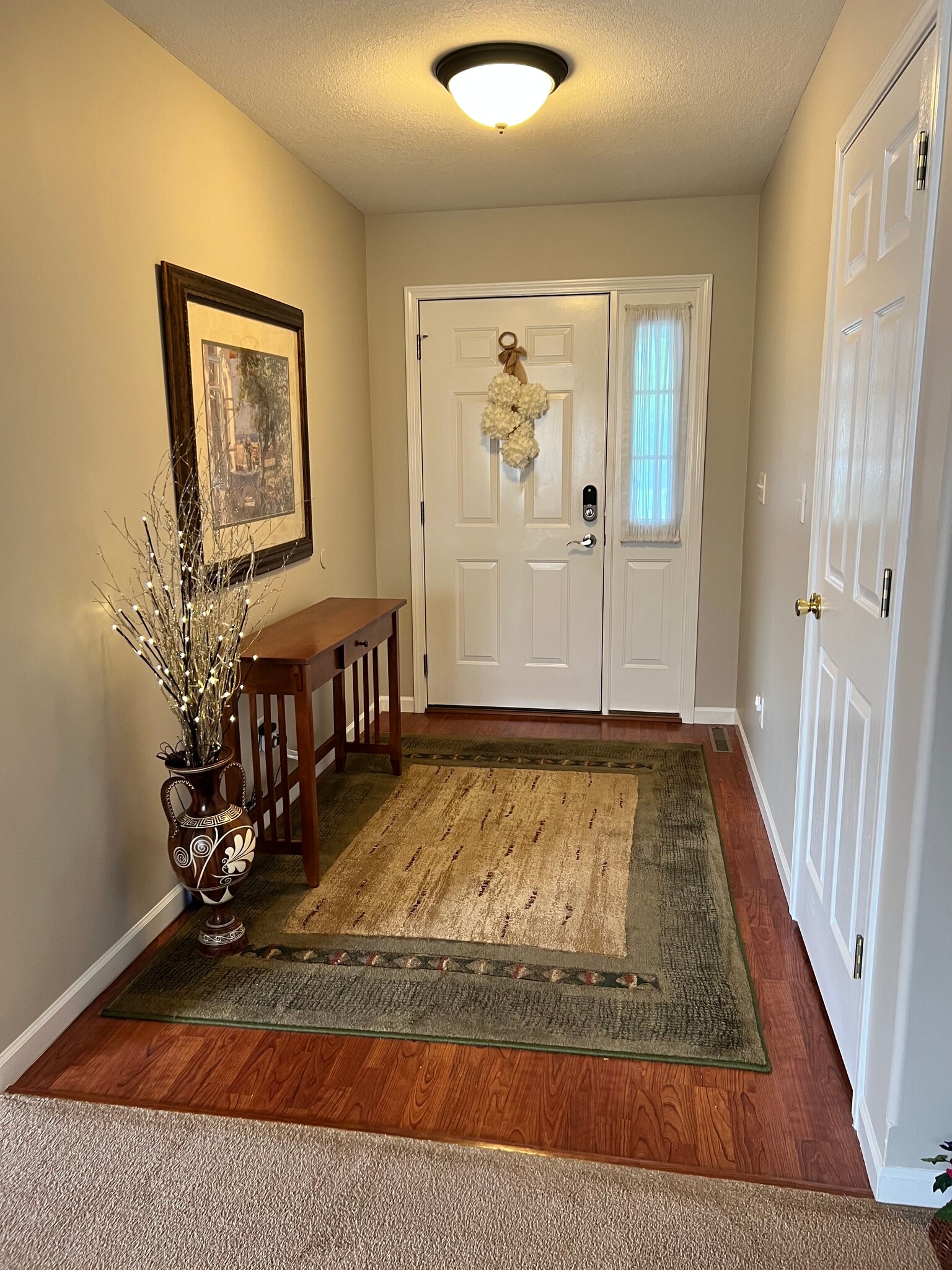 Building Photo - 1155 Swan Dr