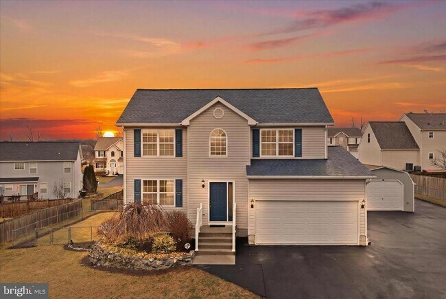 Building Photo - 448 Thayers Gull Dr