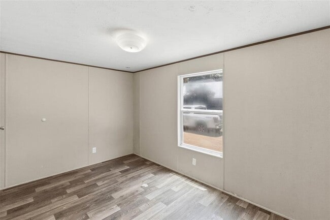 Building Photo - 908 Turney Ln