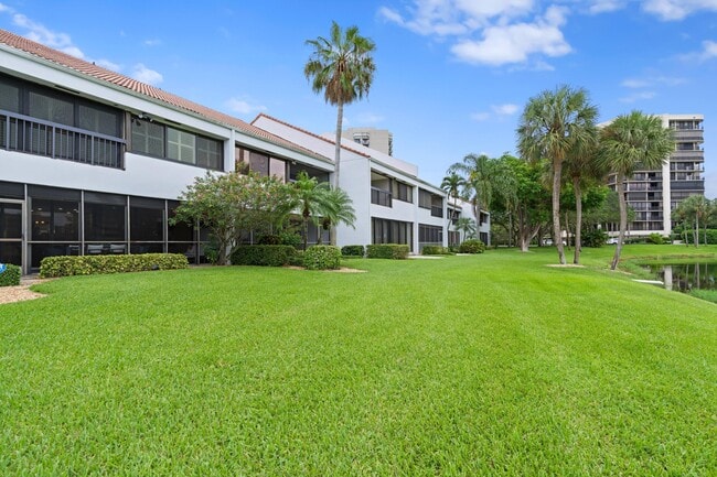 Building Photo - 2435 Presidential Way
