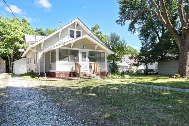 Building Photo - 1113 Douglas Ave