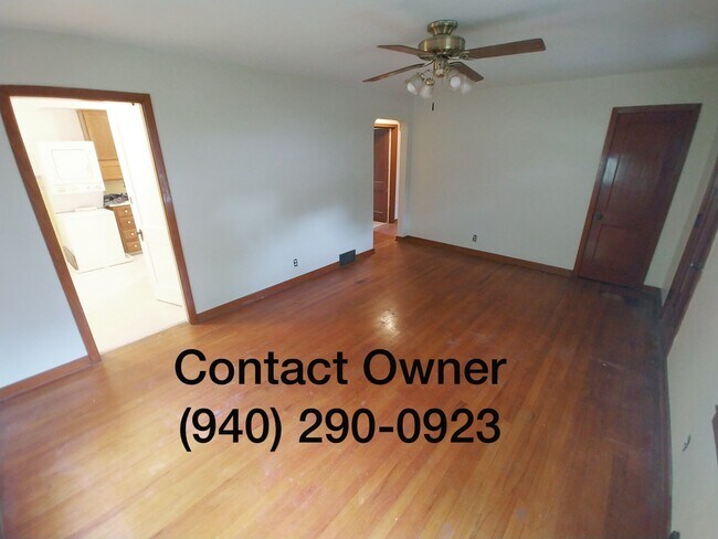 Building Photo - 7833 Martin St