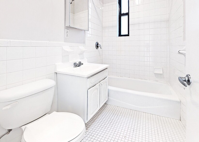 Building Photo - Adam Clayton Powell Junior Boulevard