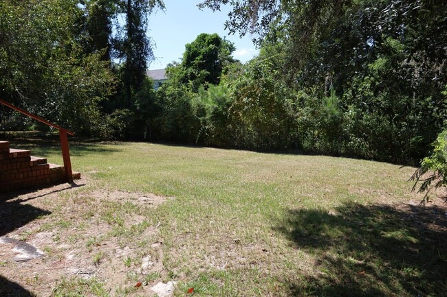 Building Photo - 612 Scott Dr