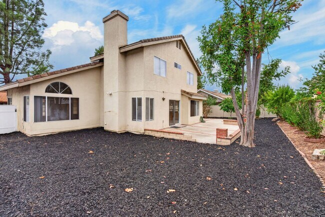 Building Photo - 7272 Foxcroft St