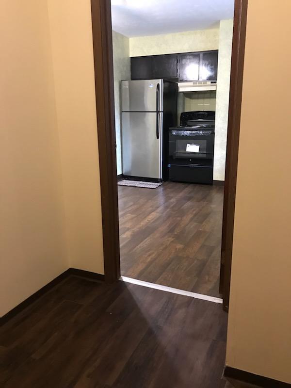 Building Photo - 164 Stadler Ct